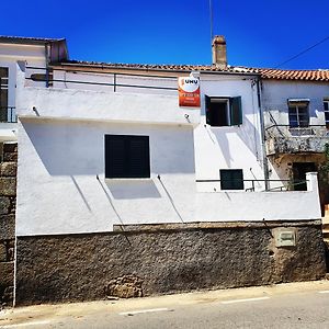 Maison Typique Portugais. Aranhas Exterior photo