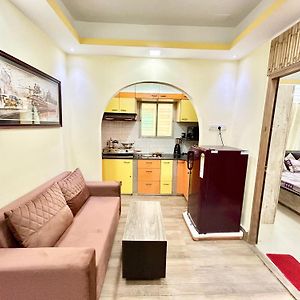 Stylish 1Rk Serviced Apartment In Tollygunge 加尔各答 Exterior photo