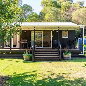 The Cabin - Mangawhai Heads Studio Kaiwaka Exterior photo