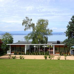Villa With Lake Geneva Views; 1960 Neuvecelle Exterior photo