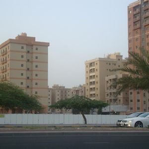 雷德托尔精装公寓 Mahboula Exterior photo