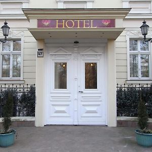 科勒斯塔帕克宫殿式酒店 奥得河畔法兰克福 Exterior photo