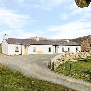 Mary Larkin'S Cottage Lisnacree Exterior photo