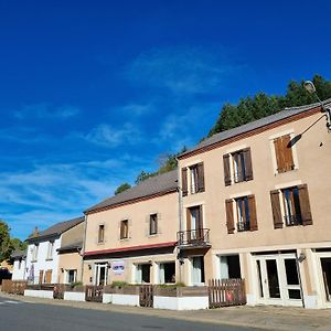 Le Mayet-de-MontagneAu Beau Sejour住宿加早餐旅馆 Exterior photo