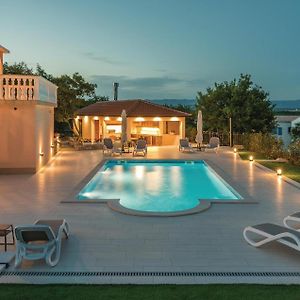 Amazing Home In Krk With Outdoor Swimming Pool Vrh  Exterior photo