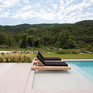 Aristotelia Gi - Premium Luxury Villas With Private Pools 奥林匹亚达 Exterior photo