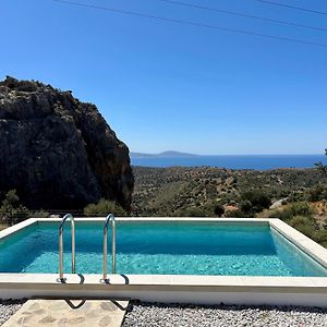 Vrachos Luxury Home 3, Private Pool! 圣加利尼 Exterior photo