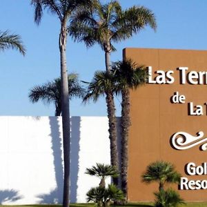 Las Terrazas De La Torres Golf Resort 罗尔丹 Exterior photo