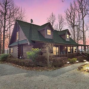 Experience Luxury At The Sanctuary In Hendersonville Cabin Exterior photo
