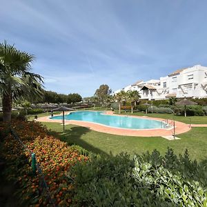 La Casa De Los Patos Jardines Del Lago Costa de Sanlucar Exterior photo