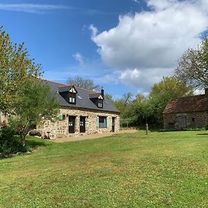 Charming 1-Bed Cottage In Céaucé Exterior photo