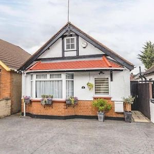 Large Bungalow To Sleep Up To 8 斯劳 Exterior photo