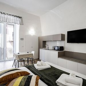 Siamo Bari Apartments By Wonderful Italy Exterior photo