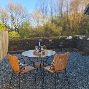 The Nest, Cosy And Peaceful Retreat In Cumbrian Nature Rowrah Exterior photo