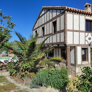 Las Marrojas, Secluded Tudor Country Cottage 阿尔加里内霍 Exterior photo