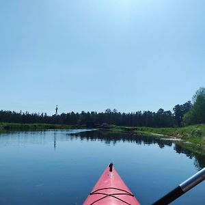 Lesna Chata Kuracyjna Nad Rzeka Z Sauna W Borach Tucholskich Bielska Struga Exterior photo