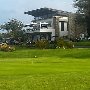 鲁德普特Jackal Creek Golf Estate III别墅 Exterior photo