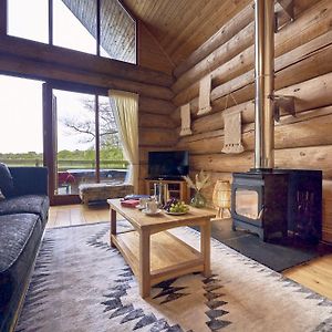 Alder Lodge With Hot-Tub 卡莱尔 Exterior photo