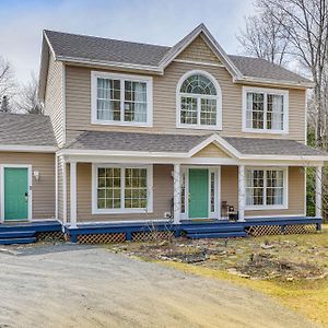 Peaceful West Dover Home With Deck And Fire Pit! Exterior photo