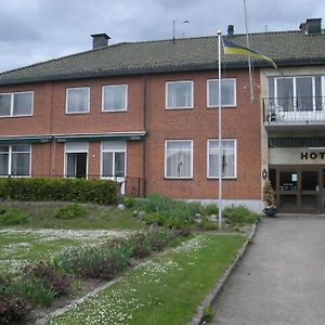 威加客酒店 Vingåker Exterior photo