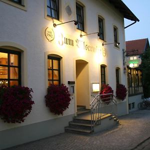 奥伯马尔尊姆维尔斯尔维尔特酒店-兰德宾馆 Altfraunhofen Exterior photo