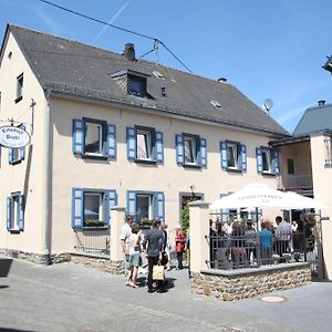 Eifelhof Brohl公寓式酒店 Exterior photo