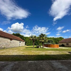 PuyreauxThe Charming Private Farmhouse At La Grenouillere别墅 Exterior photo