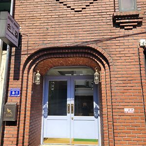 Son-Gil Guesthouse 晋州市 Exterior photo