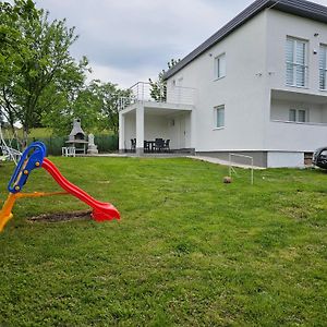 Villa Oaza Ilidza Bosnia 塞拉耶佛 Exterior photo