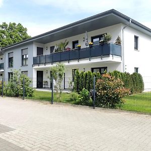 Bohnapartments Franzstrasse - Barrierearm Im Eg - 2 Kostenlose Parkplatze - Terrasse - Sehr Ruhig - 3 Schlafzimmer - Neubau - Vollausstattung - Wlan 上诺因多夫 Exterior photo