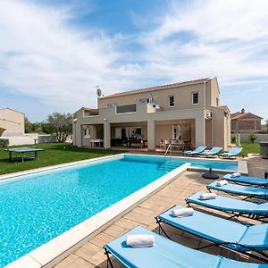 Luxury Villa With Swimming Pool And Sauna 布罗托尼贾 Exterior photo