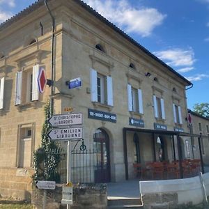 L'Appartement Du Comptoir Saint-Genès-de-Castillon Exterior photo