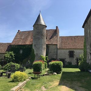 Brigueuil-le-ChantreChateau Mareuil住宿加早餐旅馆 Exterior photo