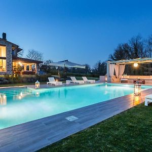 Villa Otto Luxury Tuscan Farmhouse With Pool Orentano Exterior photo