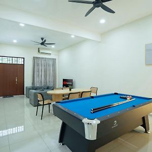 New-Batu Pahat 10Pax Mahjong Snooker Bbq Exterior photo