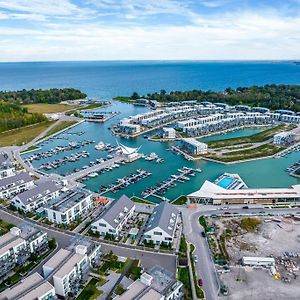 Friday Harbour Resort Marina Cottage On Simcoe Innisfil Exterior photo