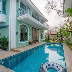 Elivaas Mier Luxury 3Bhk Villa With Pvt Pool In Moira Exterior photo