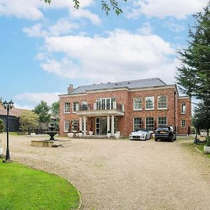 The Essex Mansion Spa 罗姆福特 Exterior photo