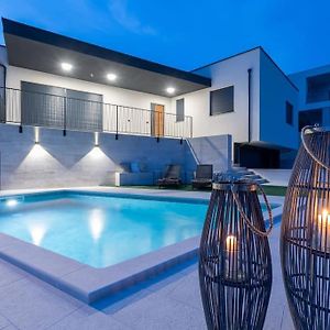 Luxury Apartment Albachiara With Private Pool 克利斯 Exterior photo