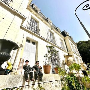 Vivre La Vie De Chateau 阿姆博斯 Exterior photo