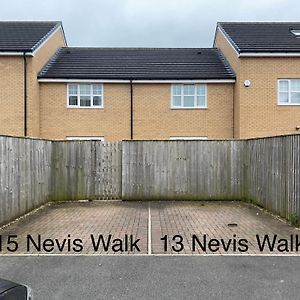 New! Charming 2-Bed Home In Nevis Walk, Sleeps 4! 蒂斯河畔斯托克顿 Exterior photo