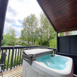 Otter 4 Hot Tub - Huntersmoon-Warminster-Bath-Salisbury别墅 Exterior photo