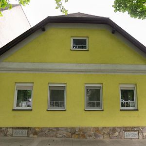 Einhaus Am See 拉斯特 Exterior photo