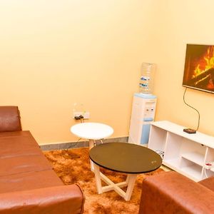 Beautiful One Bedroom Bnb In Thika Town Exterior photo