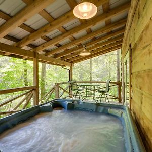 Quiet Cabin With Deck, Trail Access - Near Lake Lure 马里昂 Exterior photo