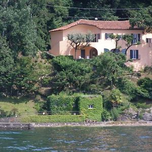 Stunning Architectural Villa With Direct Access To Lake Leggiuno Exterior photo