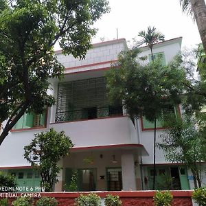 2 Bedroom Ground Floor Home In Jadavpur With Free Parking 加尔各答 Exterior photo