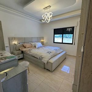 3 Bed Rooms Apartment - 3 غرف نوم مفروشة دوار المشاغل عمان Exterior photo