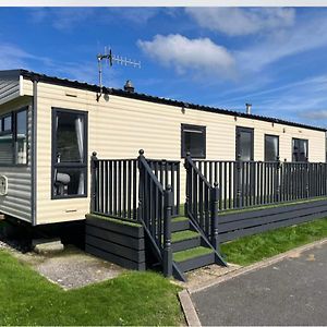 Charming 3 Bedroom Static Caravan In Clarach Bay Holiday Village - Baysdale R1 阿伯里斯特威斯 Exterior photo