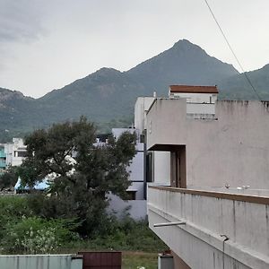 TiruvannāmalaiSri Raghavendra Residency公寓 Exterior photo